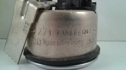 VDO Gauge 0-150 PSI Oil Pressure Electric 2-1/32" Inch Diameter 12V NOS - MADE IN GERMANY - Image 4